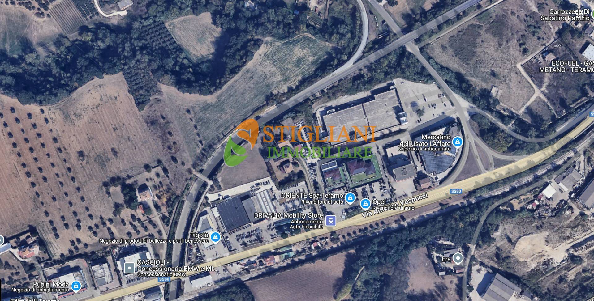 Locale commerciale in vendita a Teramo, Piano D'Accio