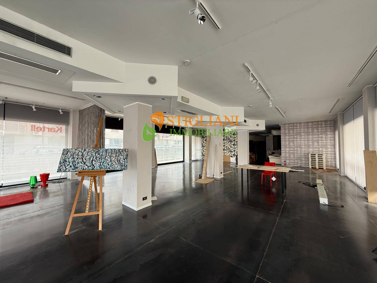 Locale commerciale in affitto a Campobasso, Centro