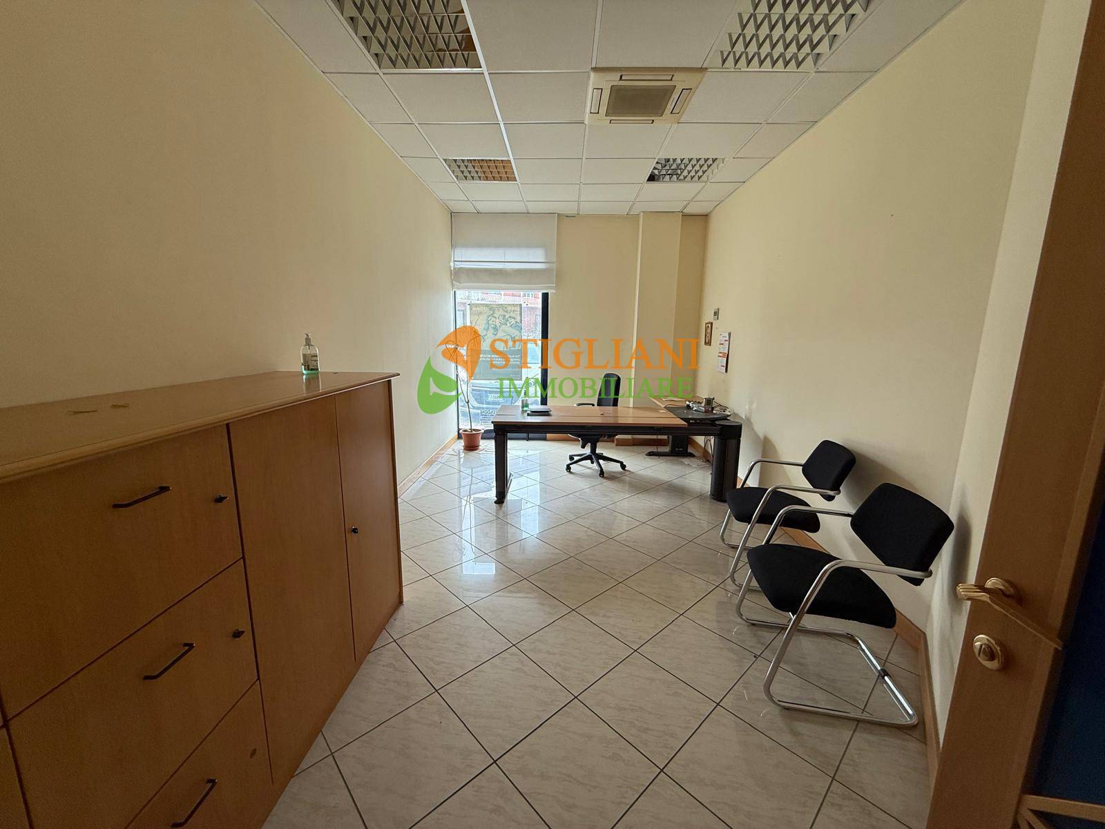 Locale commerciale in affitto a Campobasso, Semicentro