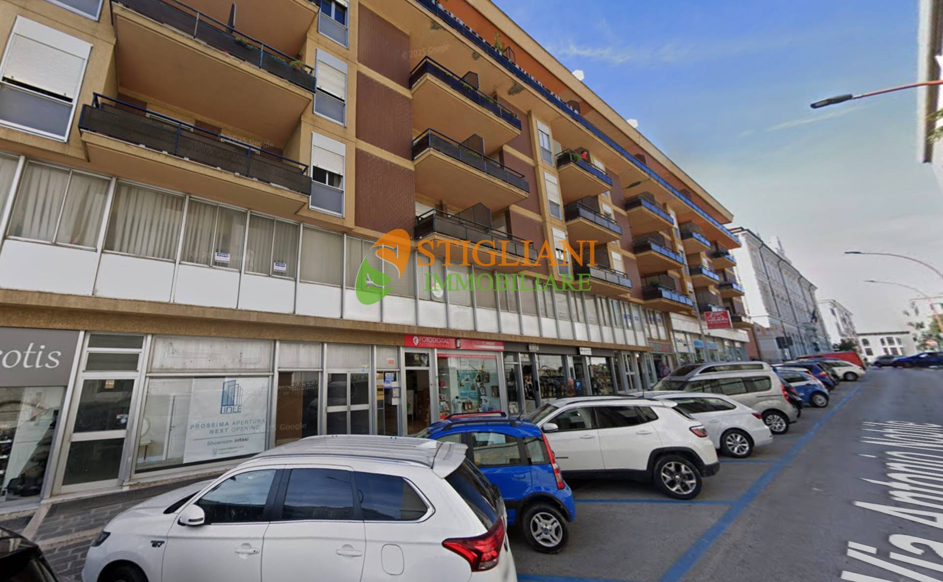 Locale commerciale in affitto a Campobasso, Centro