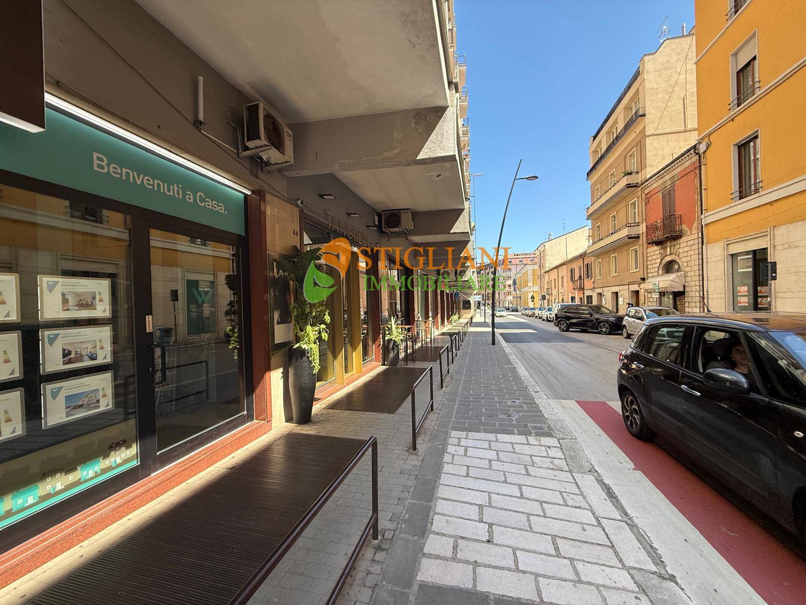 Locale commerciale in affitto a Campobasso, Centro