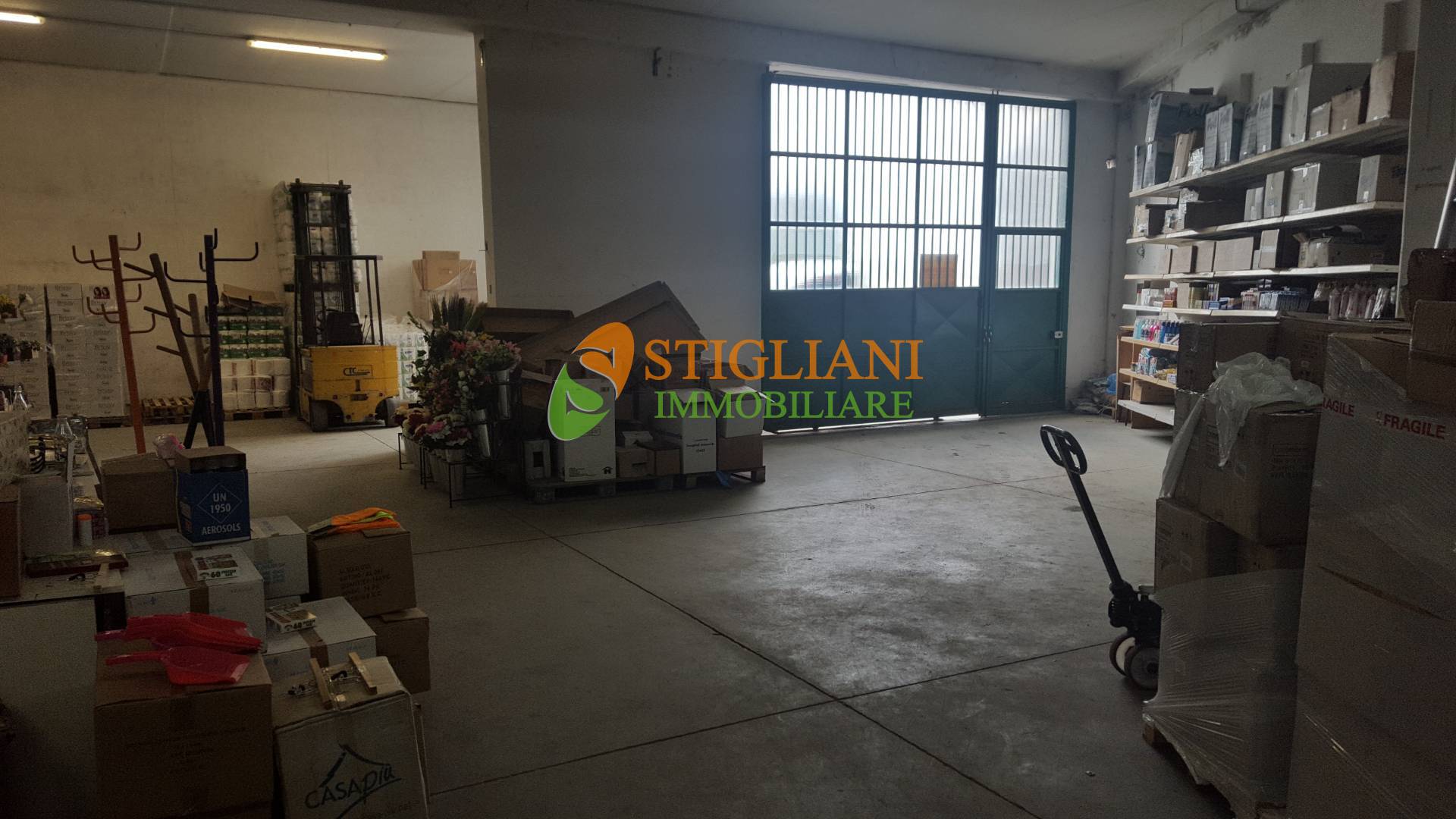Deposito in vendita a Ripalimosani, Zona Industriale