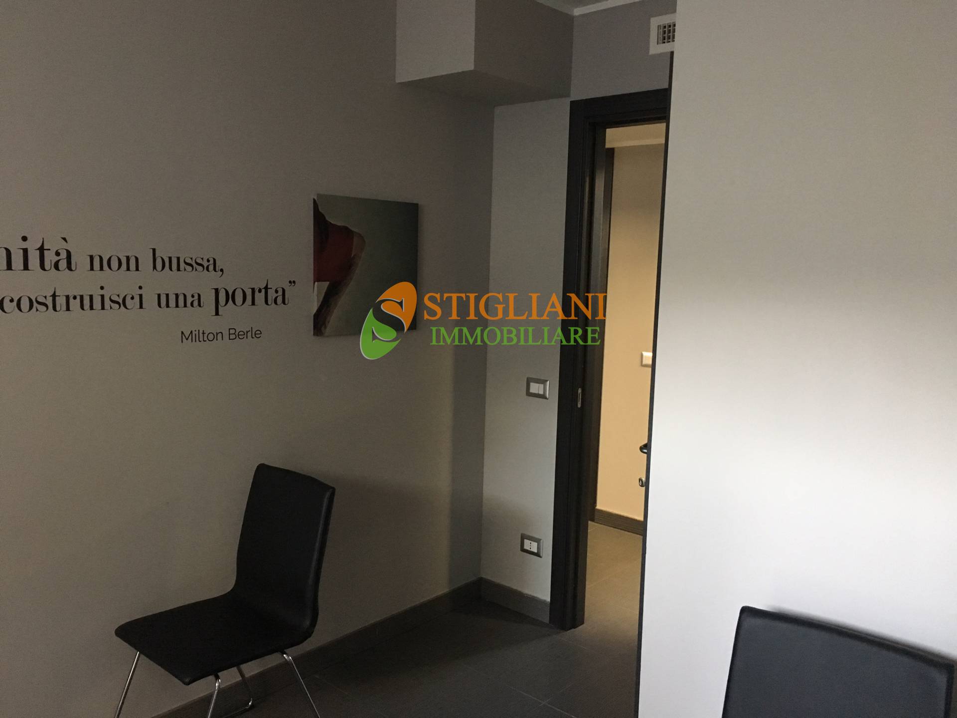 Ufficio in vendita a Campobasso, Centro