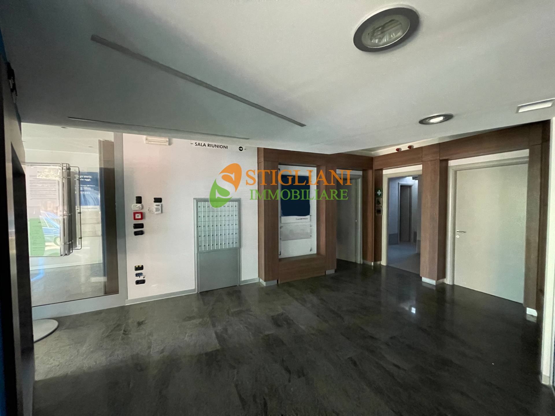 Locale commerciale in affitto a Campobasso, Semicentro