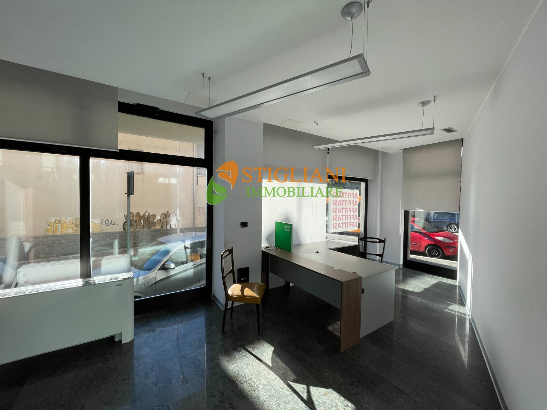 Locale commerciale in affitto a Campobasso, Semicentro