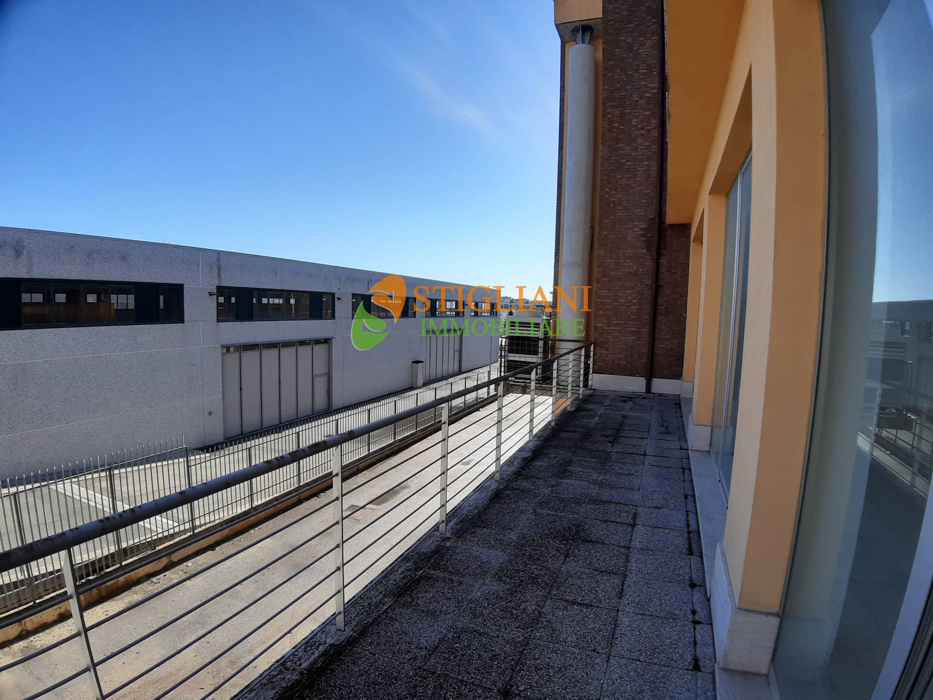 Locale commerciale in affitto a Campobasso, Periferia