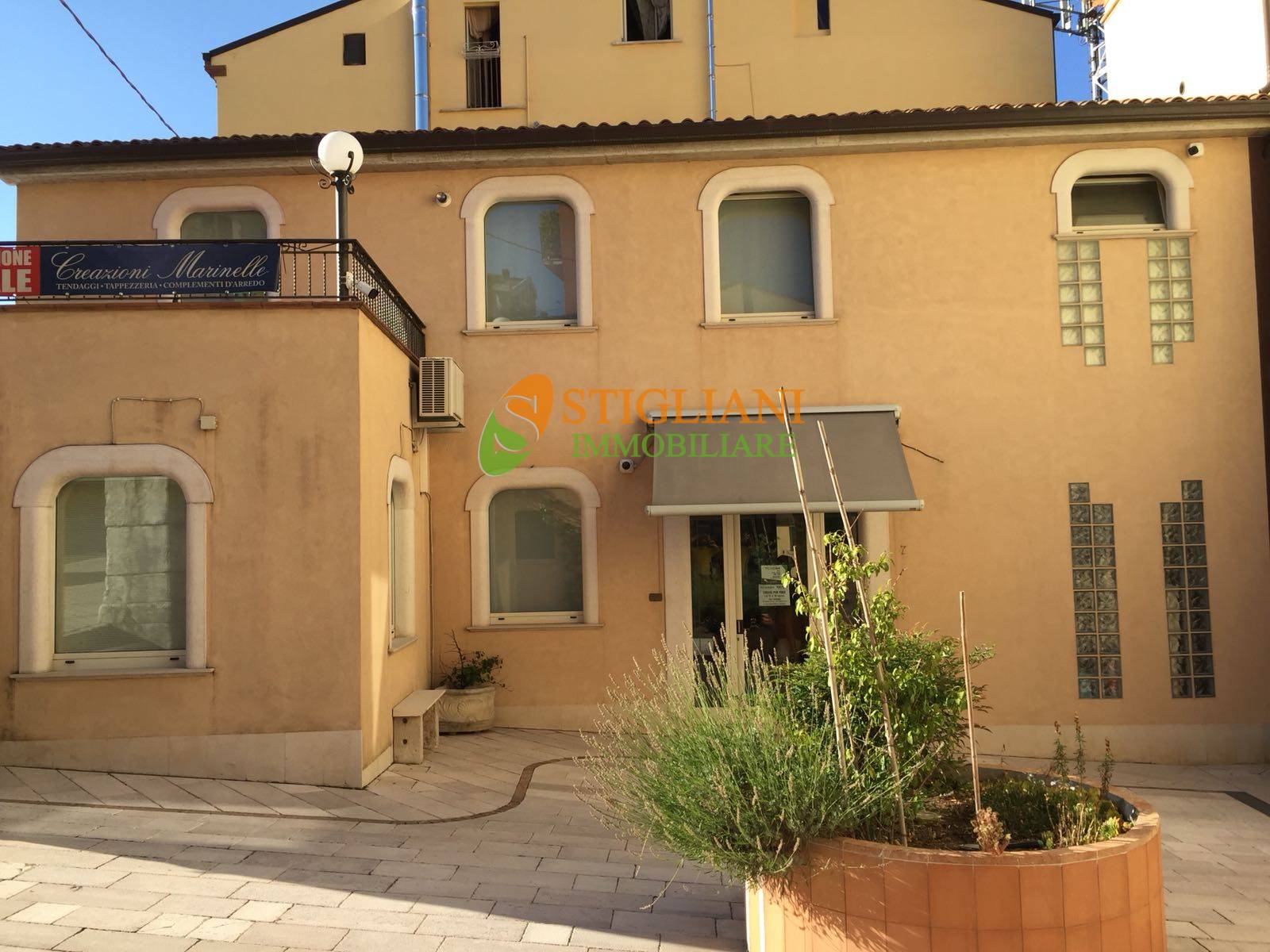 Locale commerciale in vendita a Campobasso, Semicentro