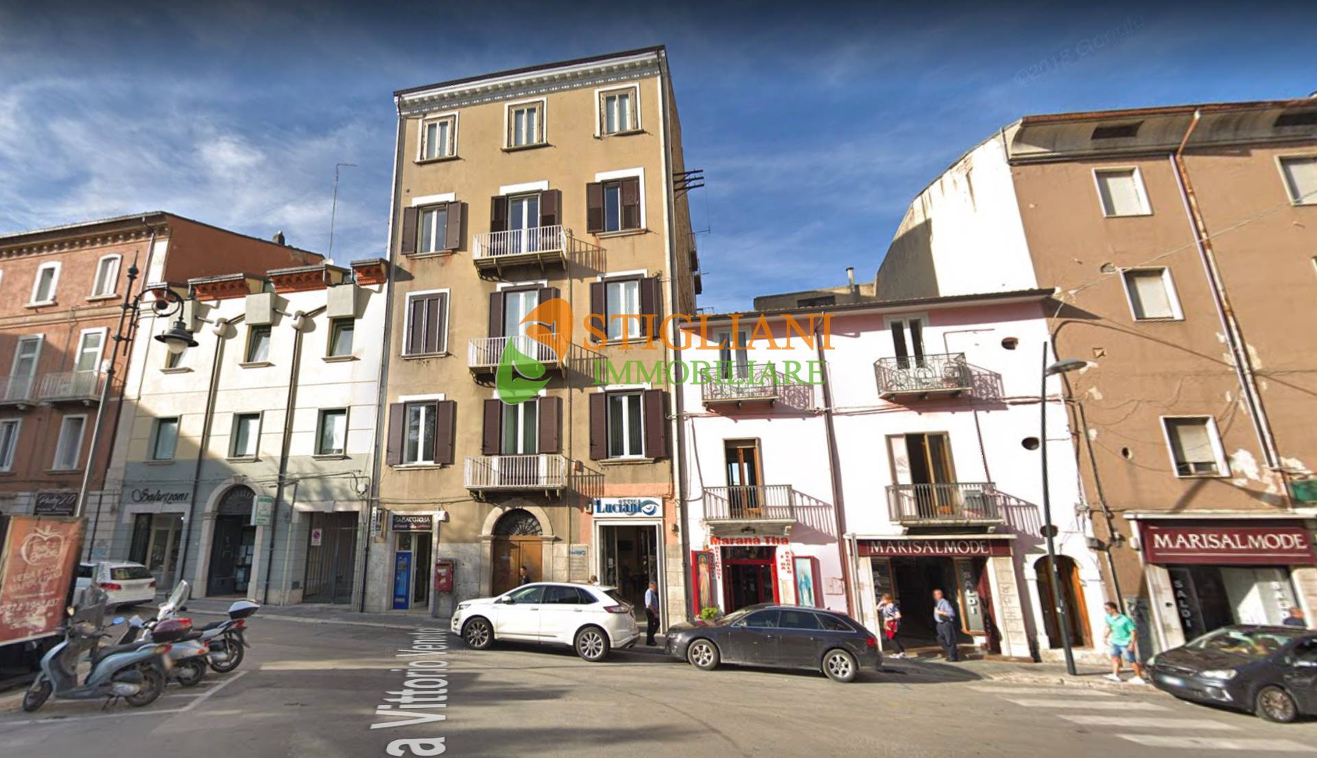 Locale commerciale in vendita a Campobasso, Centro