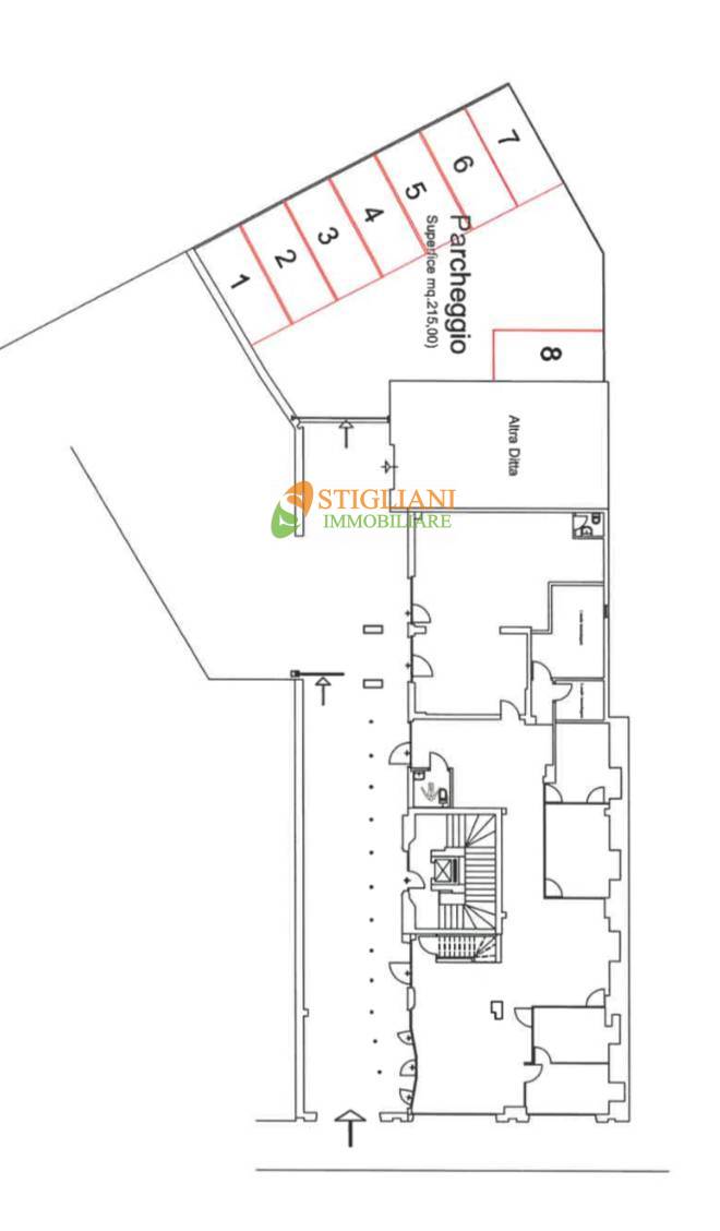 Locale commerciale in affitto a Campobasso, Centro