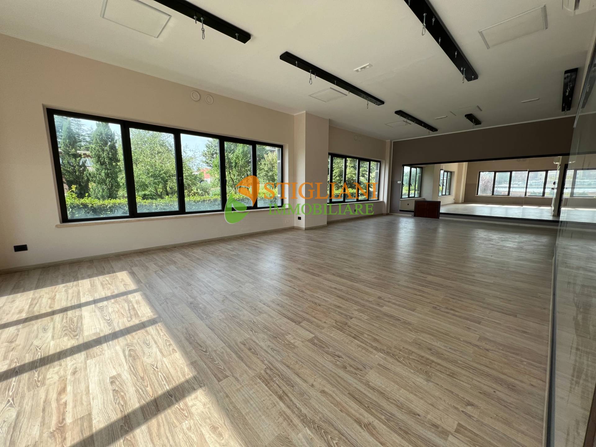 Locale commerciale in vendita a Campobasso, Periferia