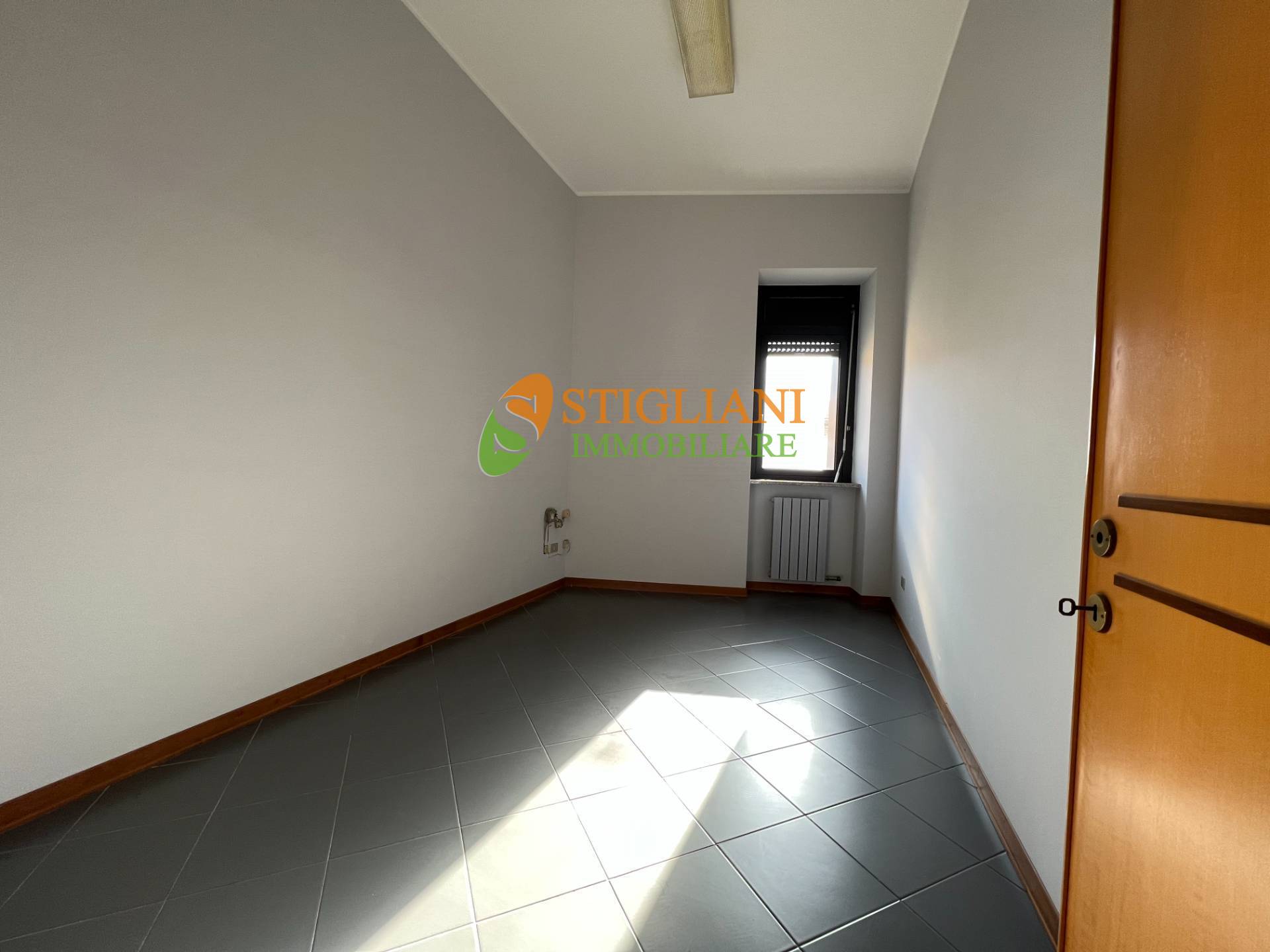 Ufficio in vendita a Campobasso, Centro