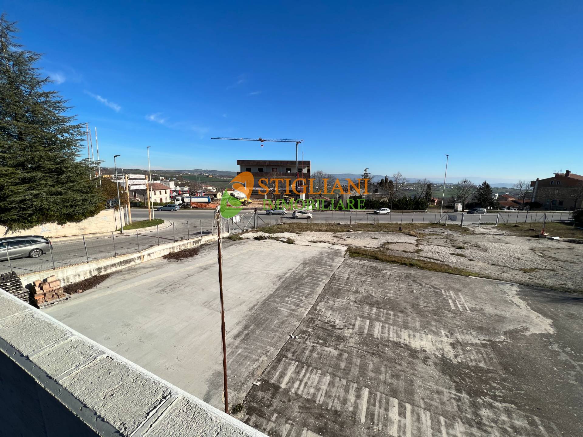 Ufficio in affitto a Campobasso, Colle delle Alpi