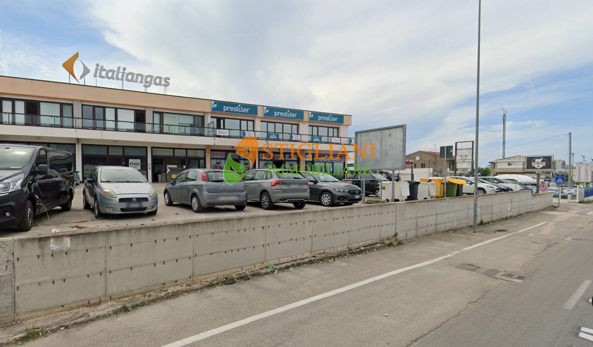 Locale commerciale in vendita a Termoli, via Corsica