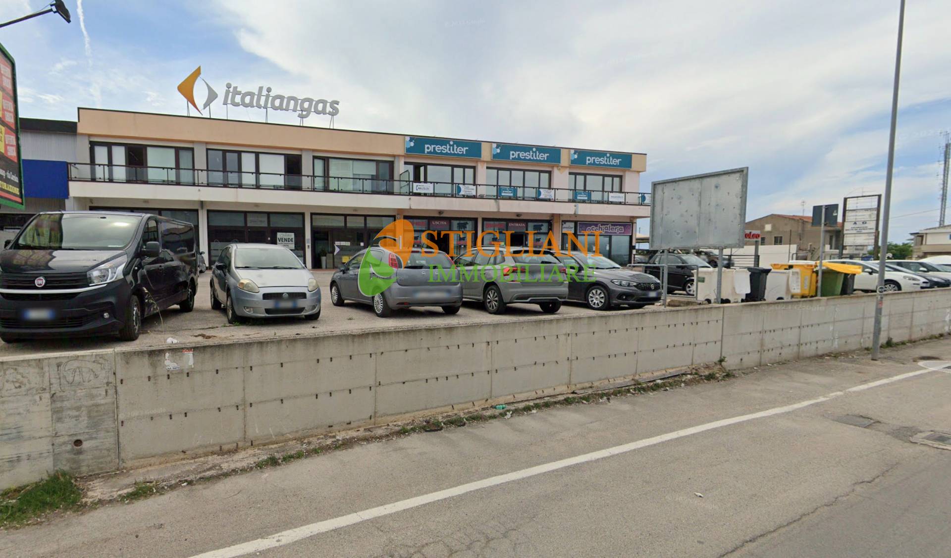 Locale commerciale in vendita a Termoli, via Corsica