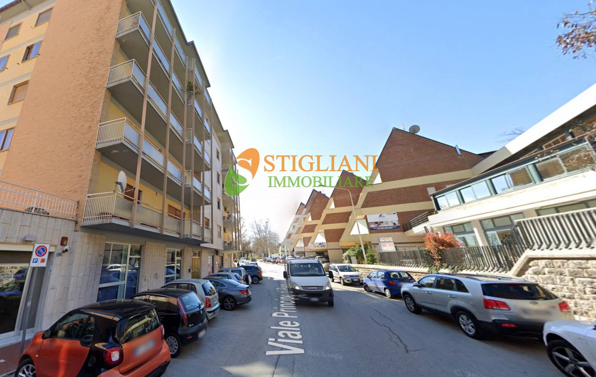 Locale commerciale in vendita a Campobasso, Semicentro