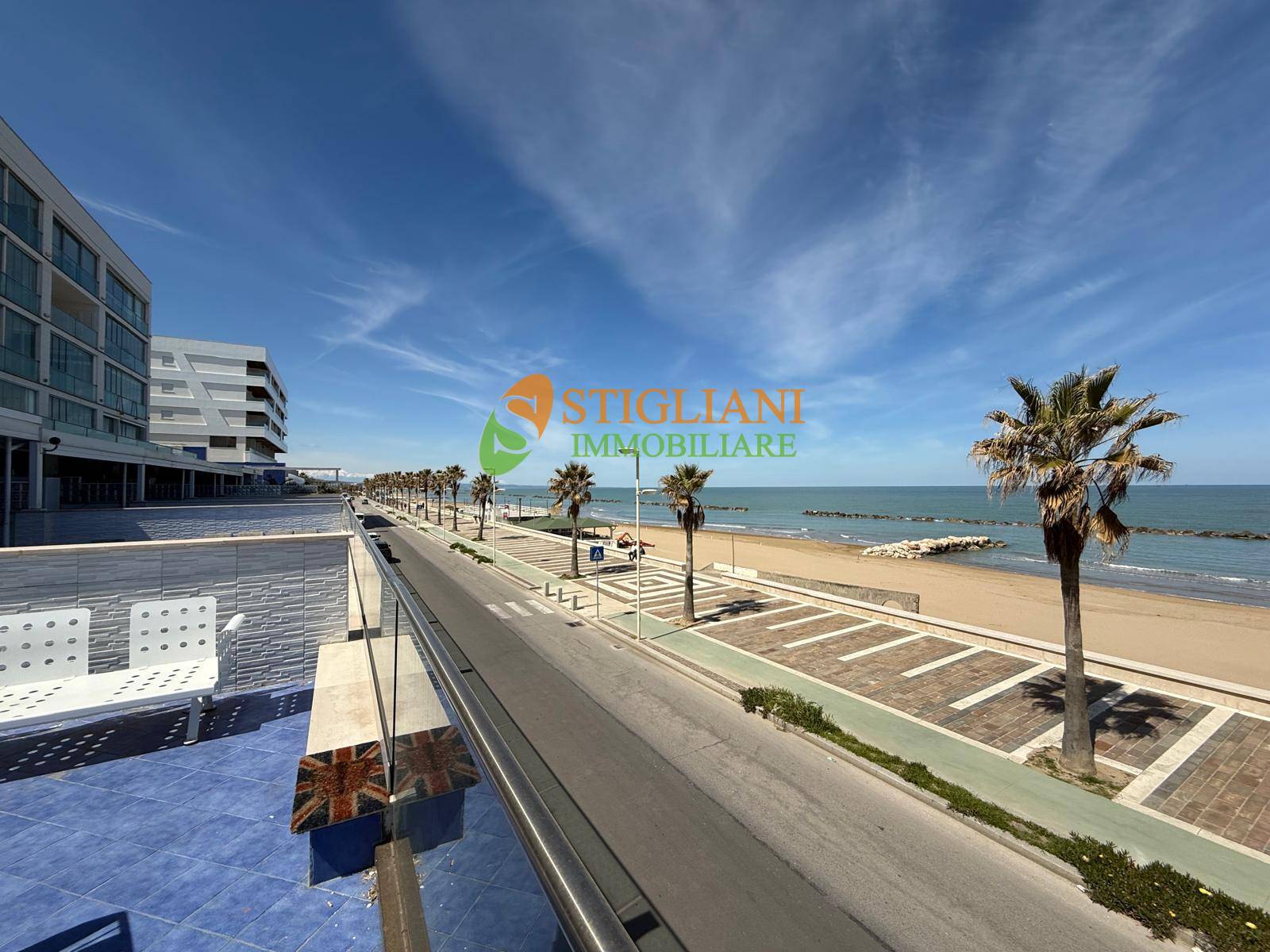 Appartamento in vendita a Termoli, Lungo Mare C. Colombo