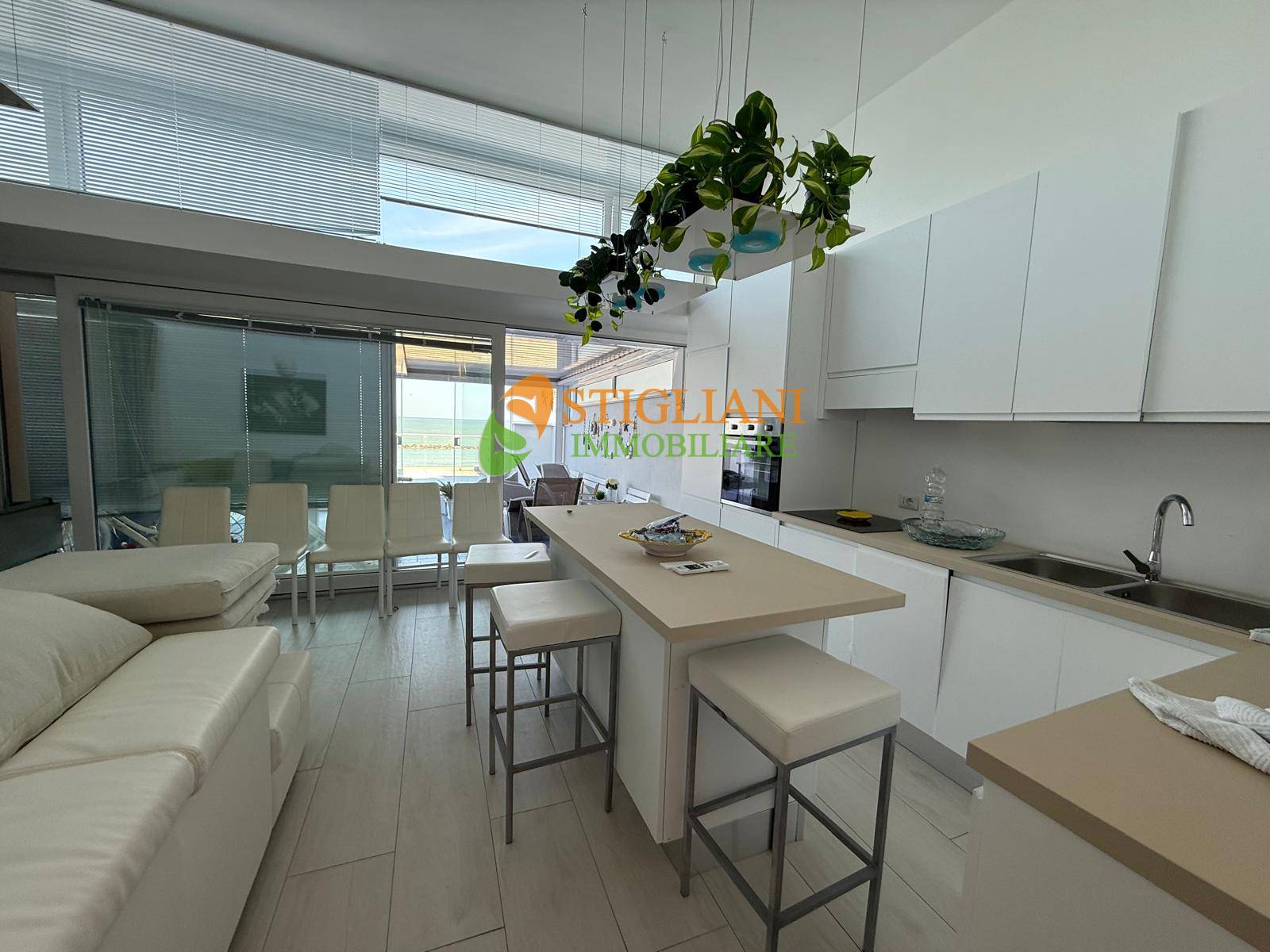 Appartamento in vendita a Termoli, Lungo Mare C. Colombo