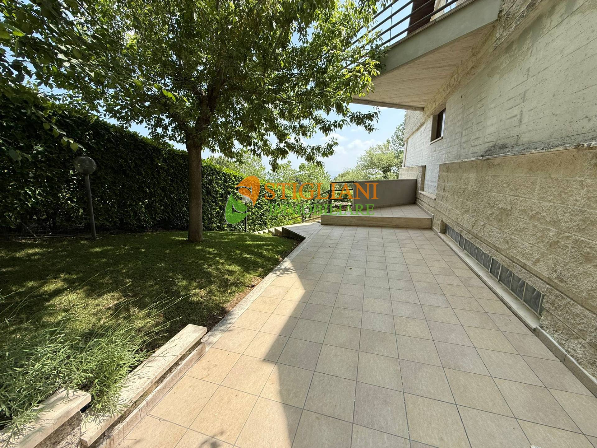 Villa Bifamiliare in vendita a Campobasso, Via D'Alena