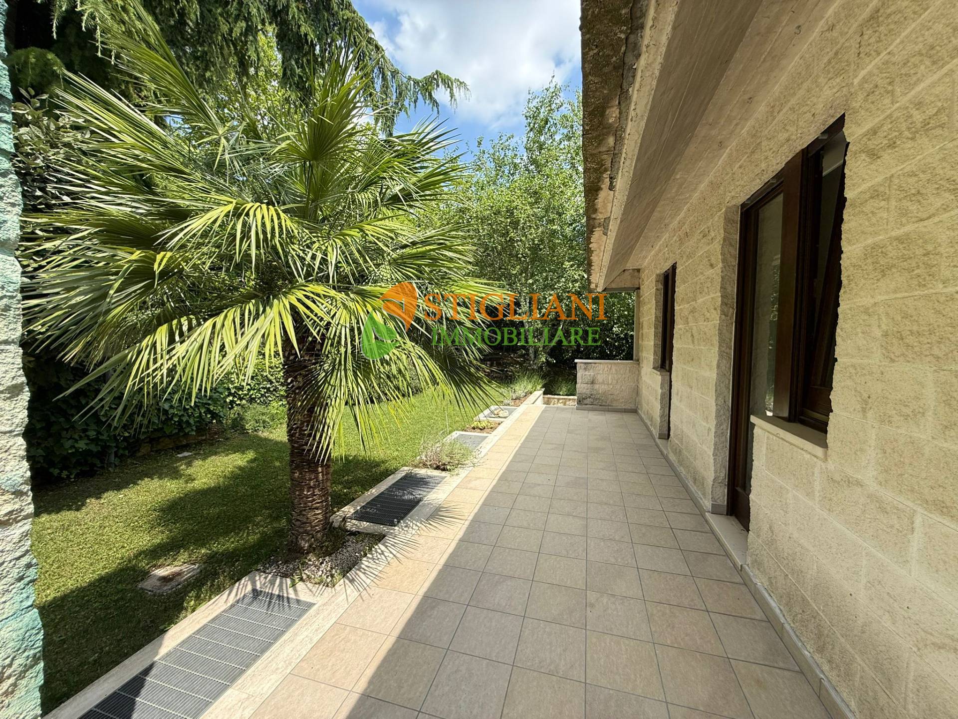 Villa Bifamiliare in vendita a Campobasso, Via D'Alena