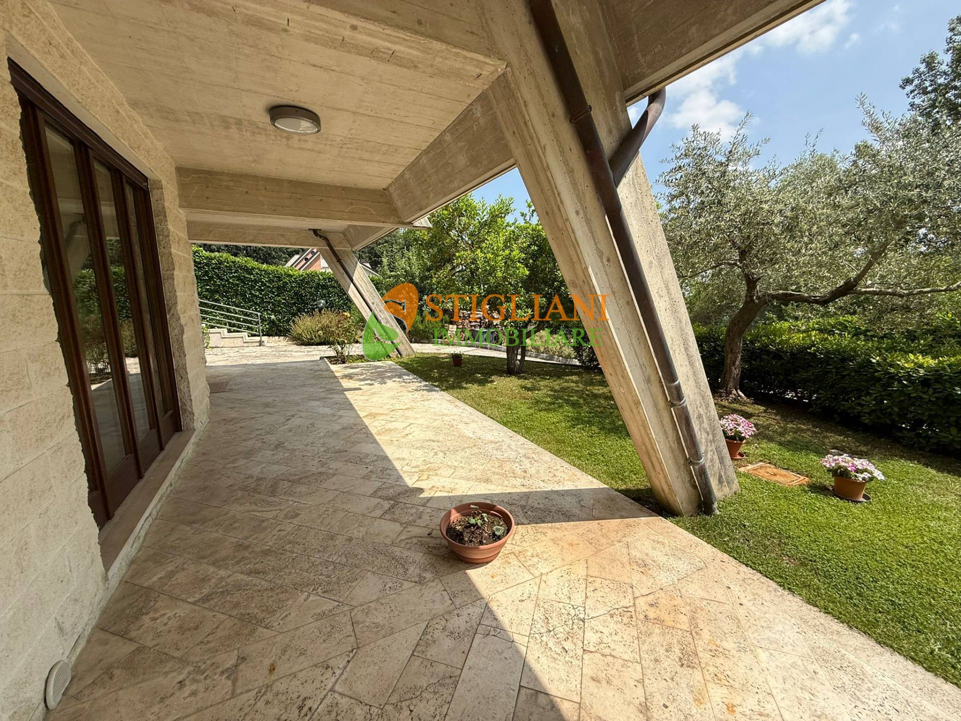 Villa Bifamiliare in vendita a Campobasso, Via D'Alena