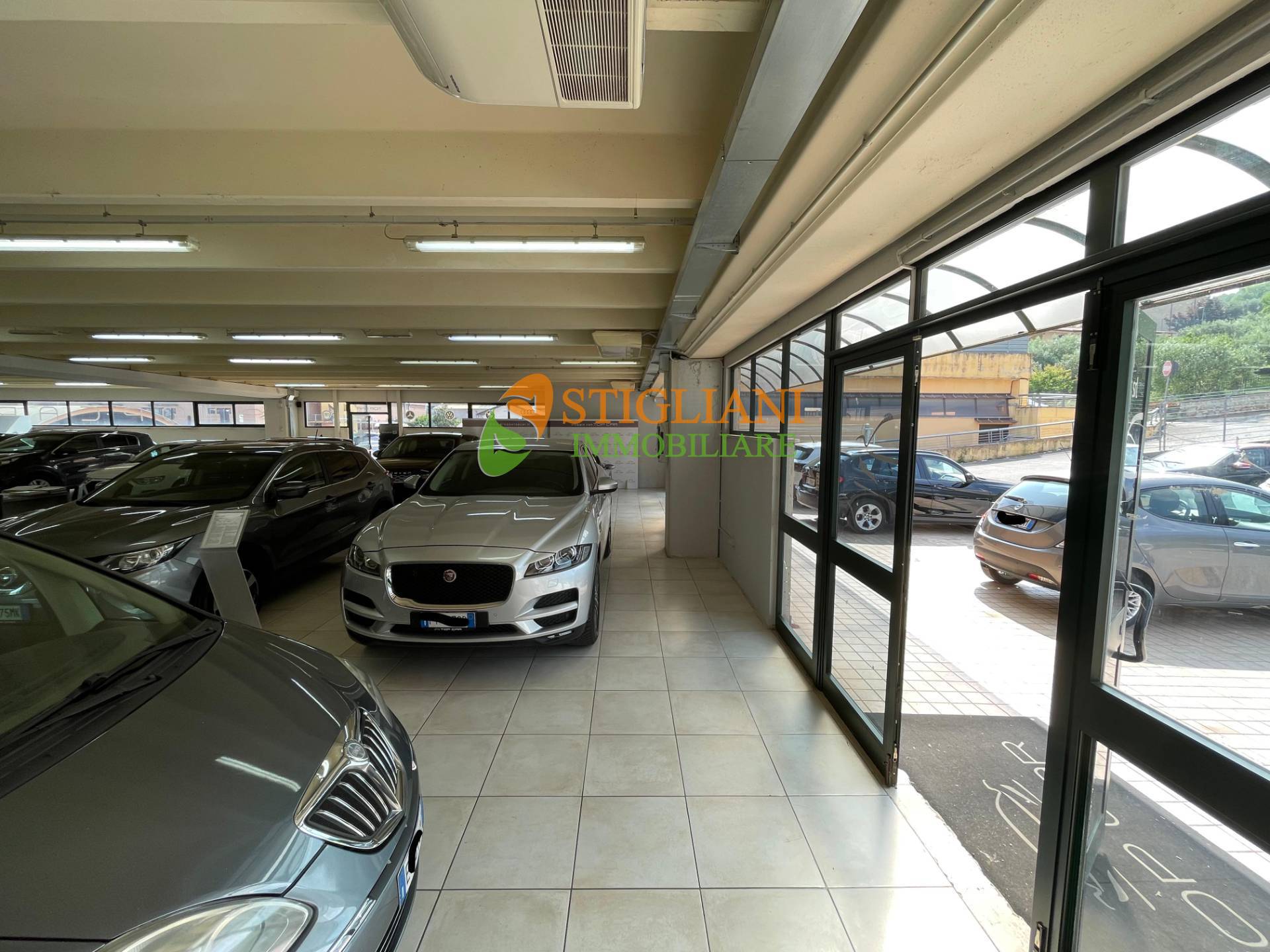 Locale commerciale in affitto a Sora, Via Chiesa Nuova