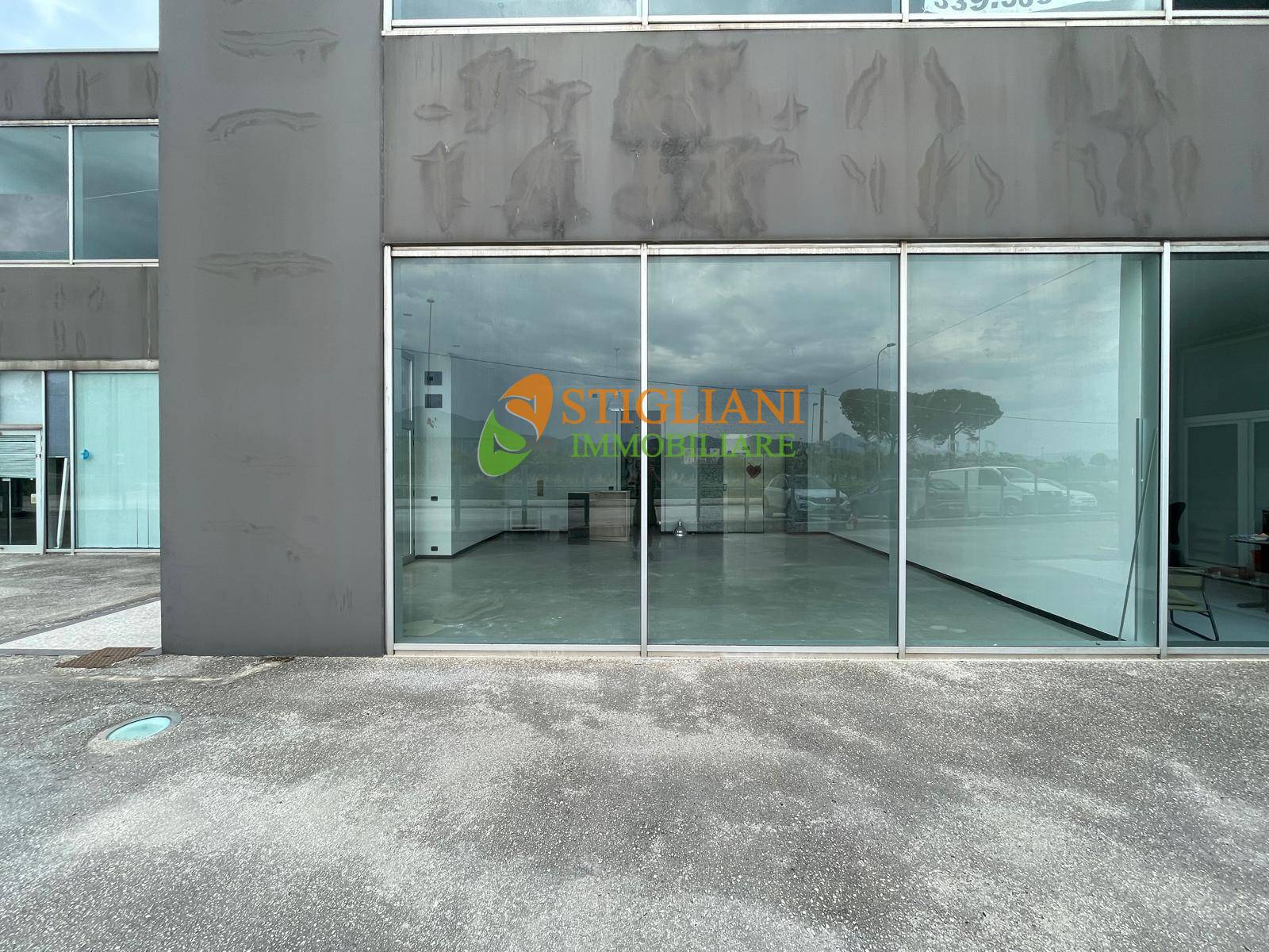 Locale commerciale in affitto a Monteroduni, Localit Spinete