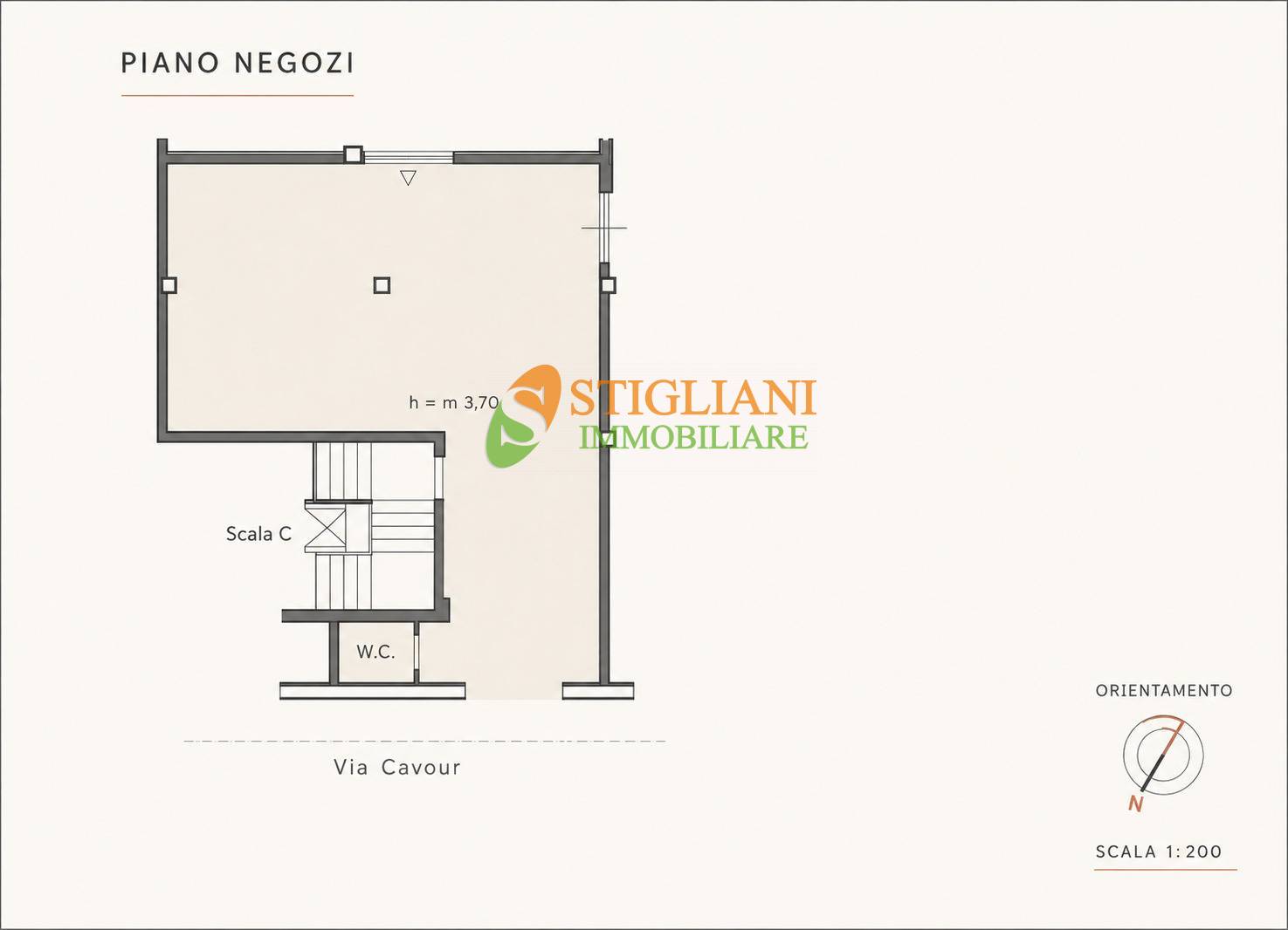 Locale commerciale in affitto a Campobasso, Centro