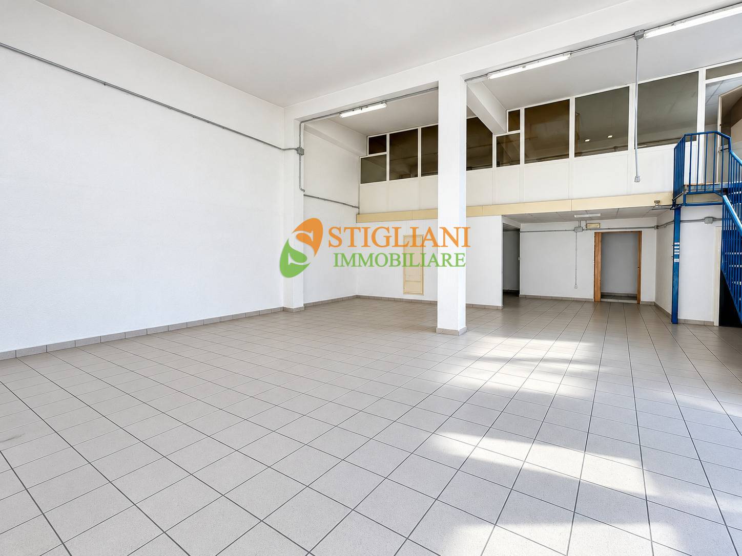Locale commerciale in vendita a Campobasso, Semicentro