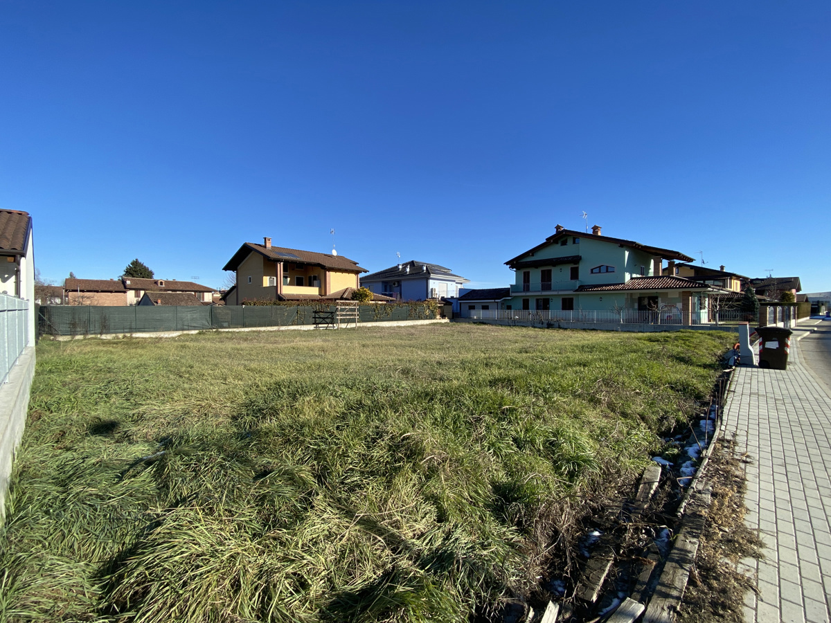 Terreno Edificabile in vendita a Monasterolo di Savigliano