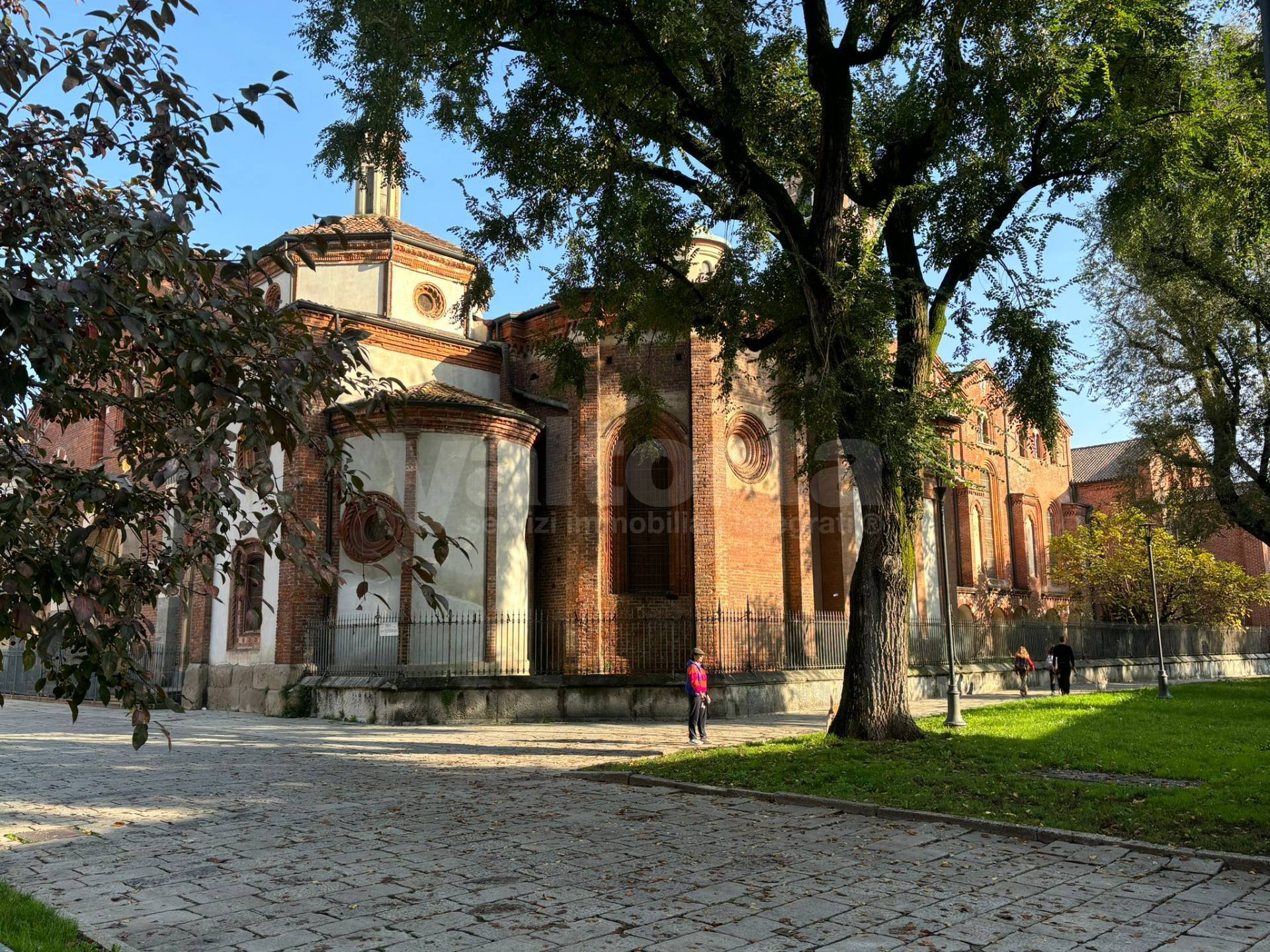 Negozio in vendita a Milano, Ticinese