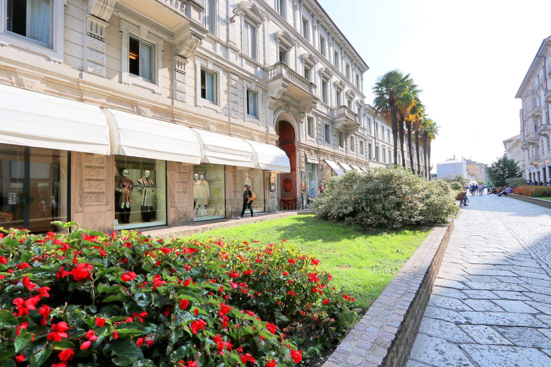 Trilocale in affitto, Monza centro storico