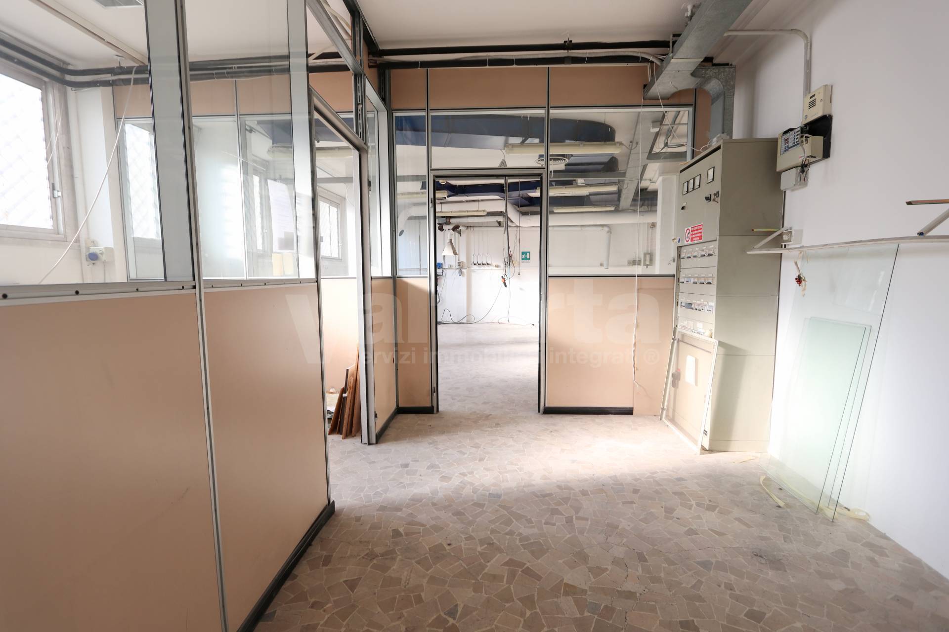 Ufficio in affitto a Monza, Centro storico