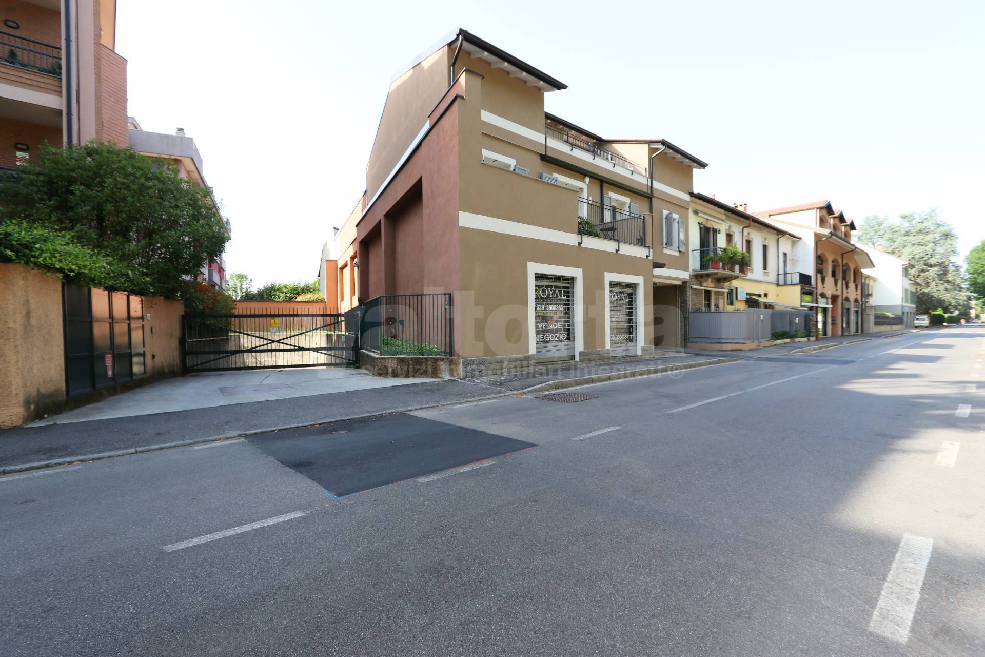 Box gestito in affitto a Vedano al Lambro, Unica