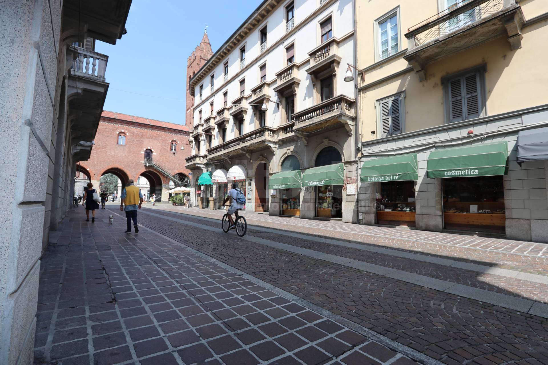 Ufficio in affitto a Monza, Centro storico