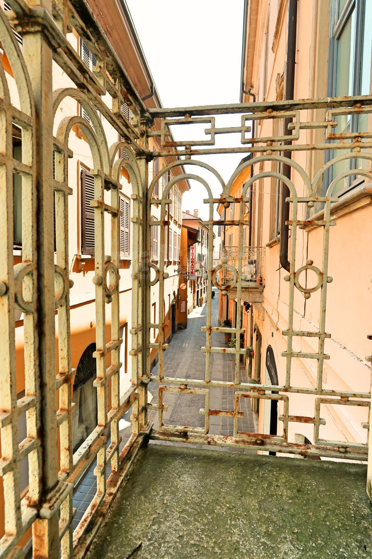 Ufficio in affitto a Monza, Centro storico