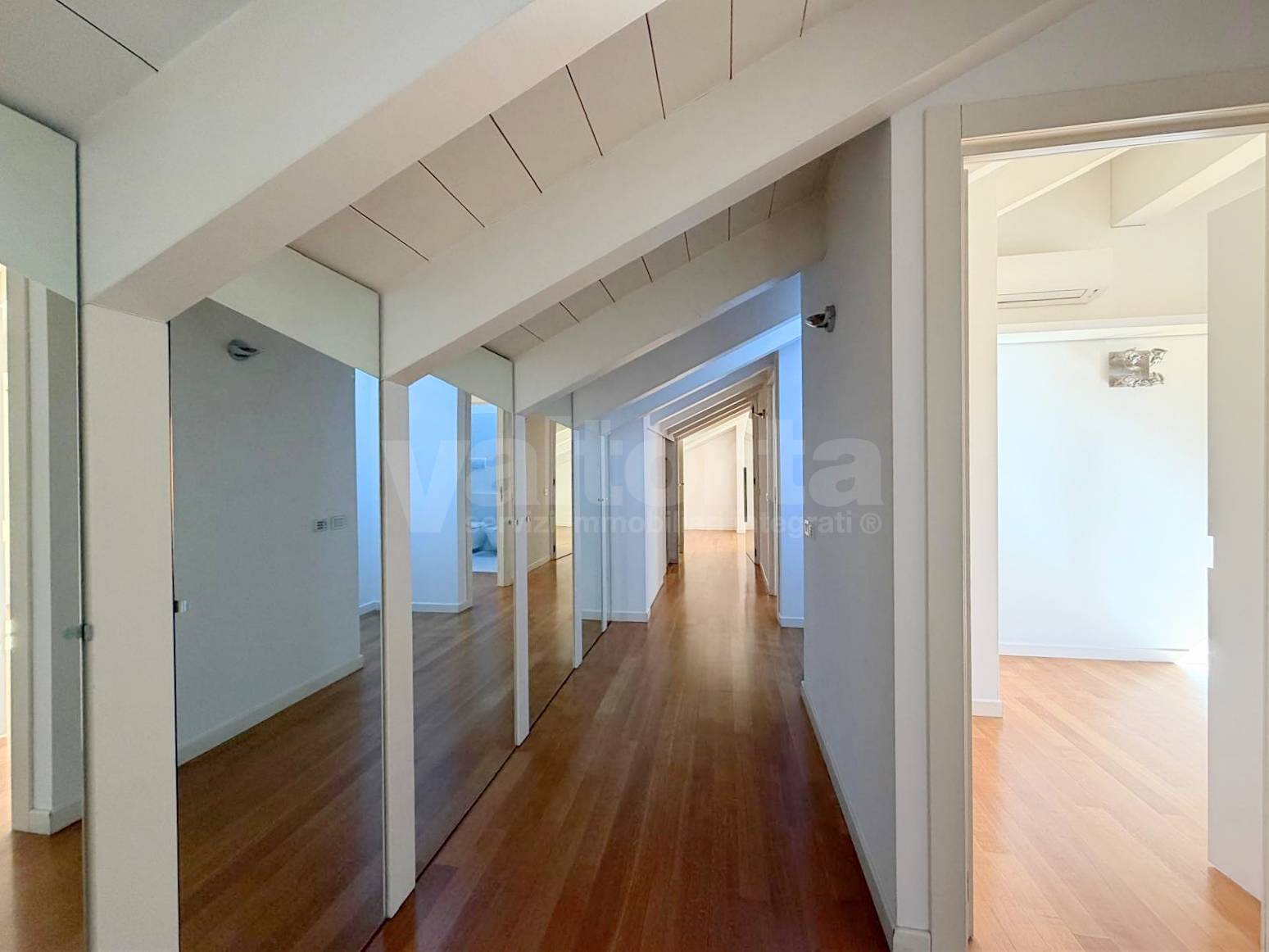 Appartamento in affitto a Monza, Centro storico