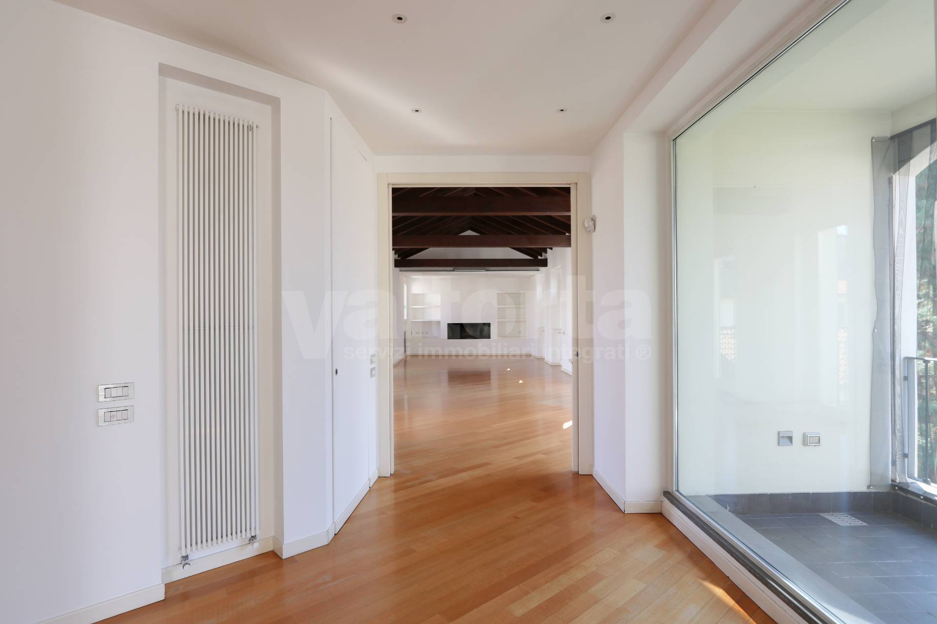 Appartamento in affitto a Monza, Centro storico