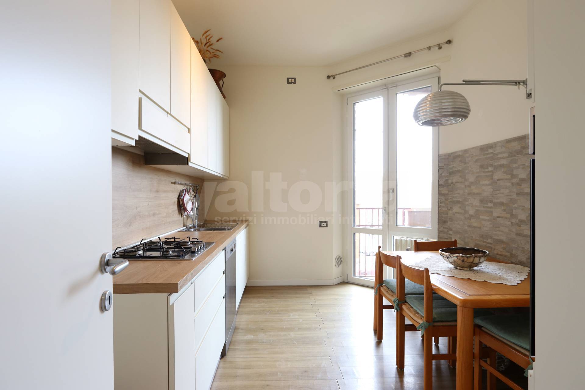 Appartamento in affitto a Monza, Cazzaniga