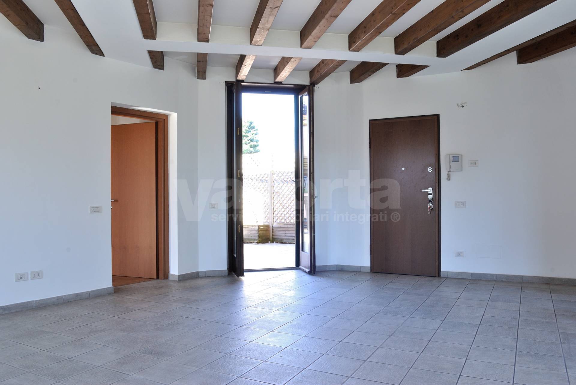 Appartamento Gestito in affitto a Albiate