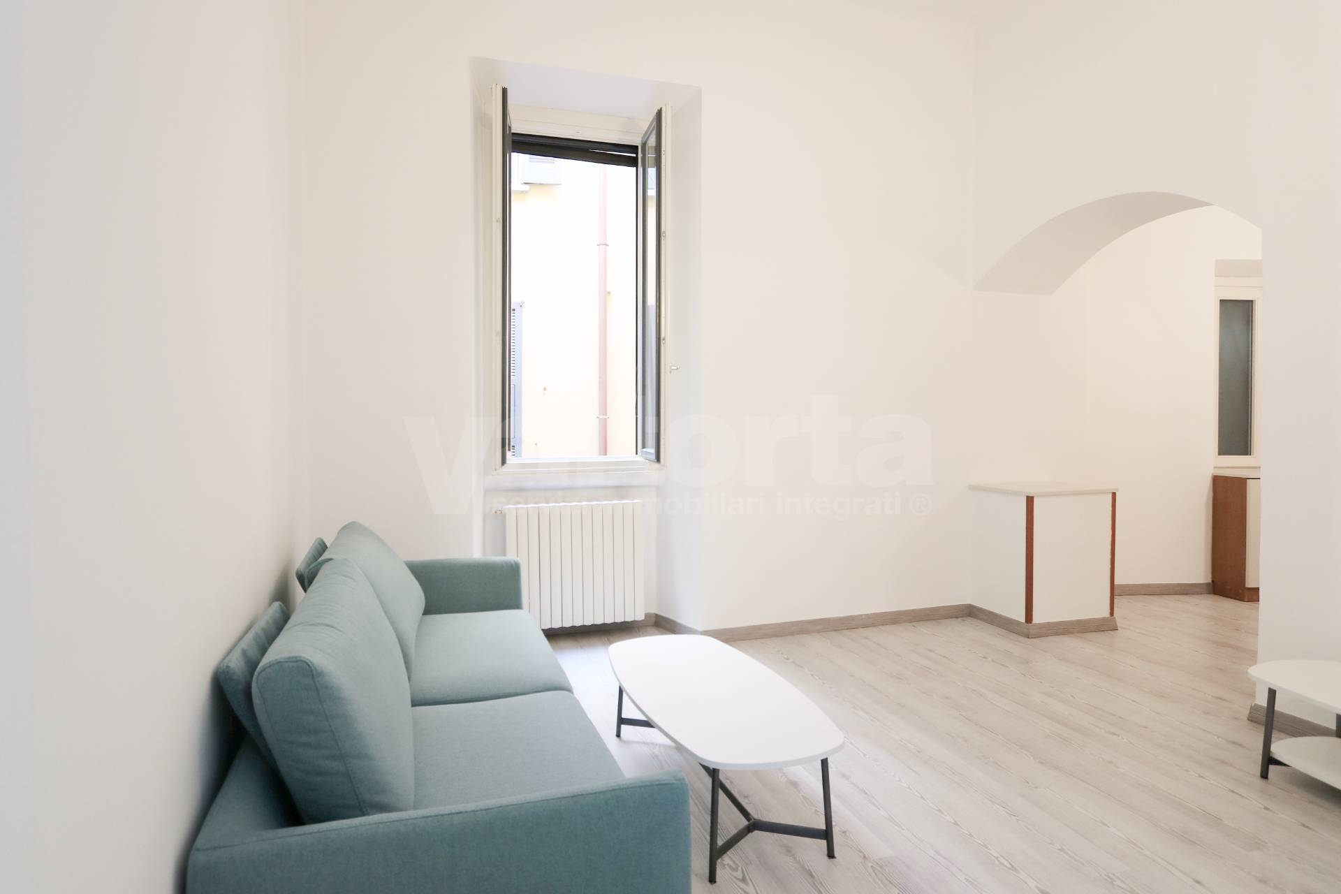 Appartamento Gestito in affitto a Monza, Centro storico