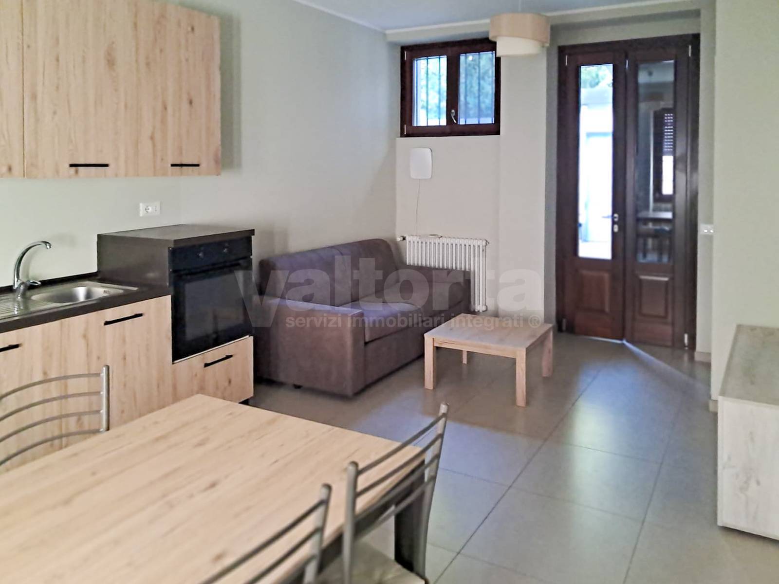 Appartamento Gestito in affitto a Desio, Centro