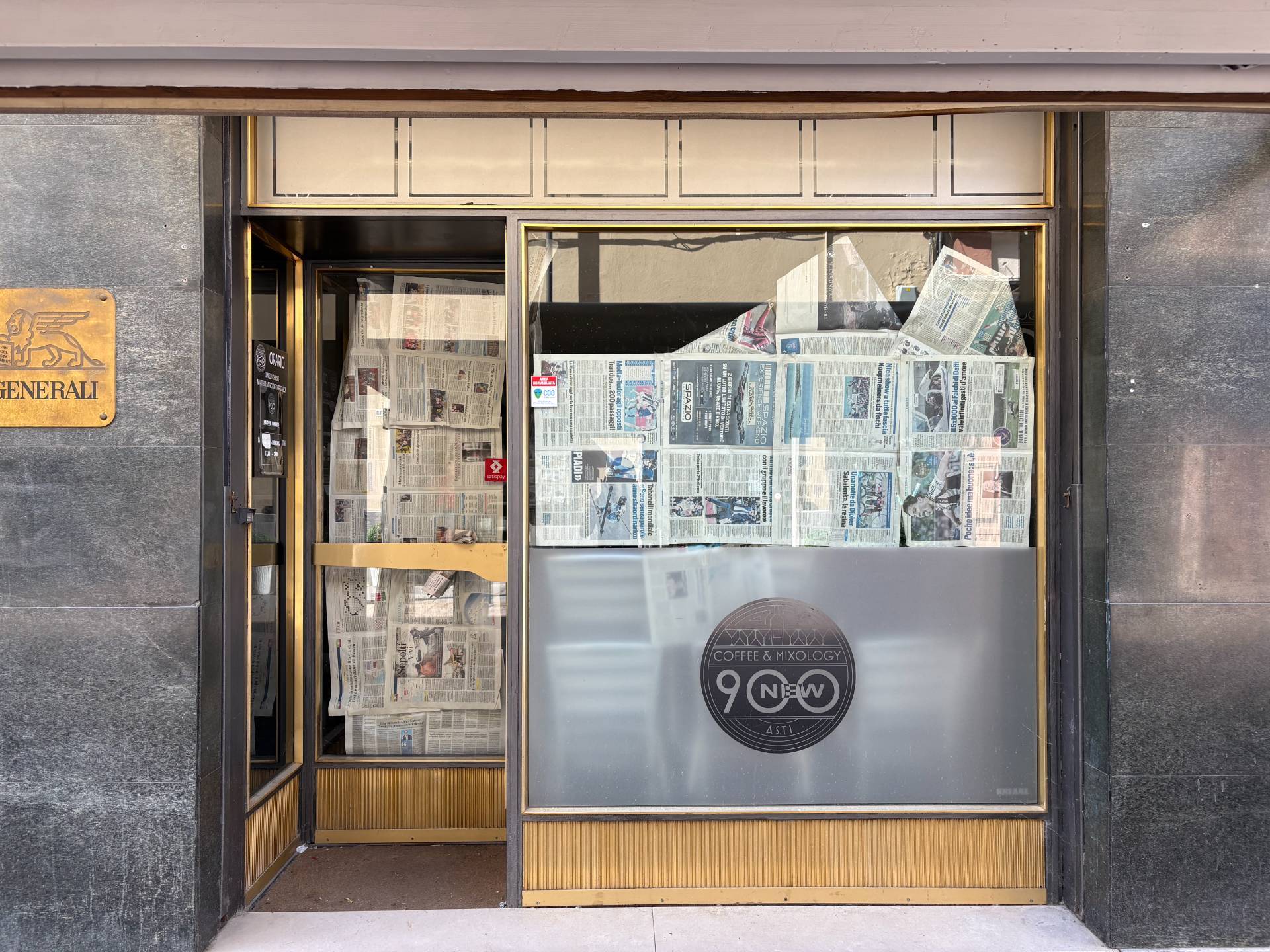 Attivit Commerciale in affitto a Asti, Centro