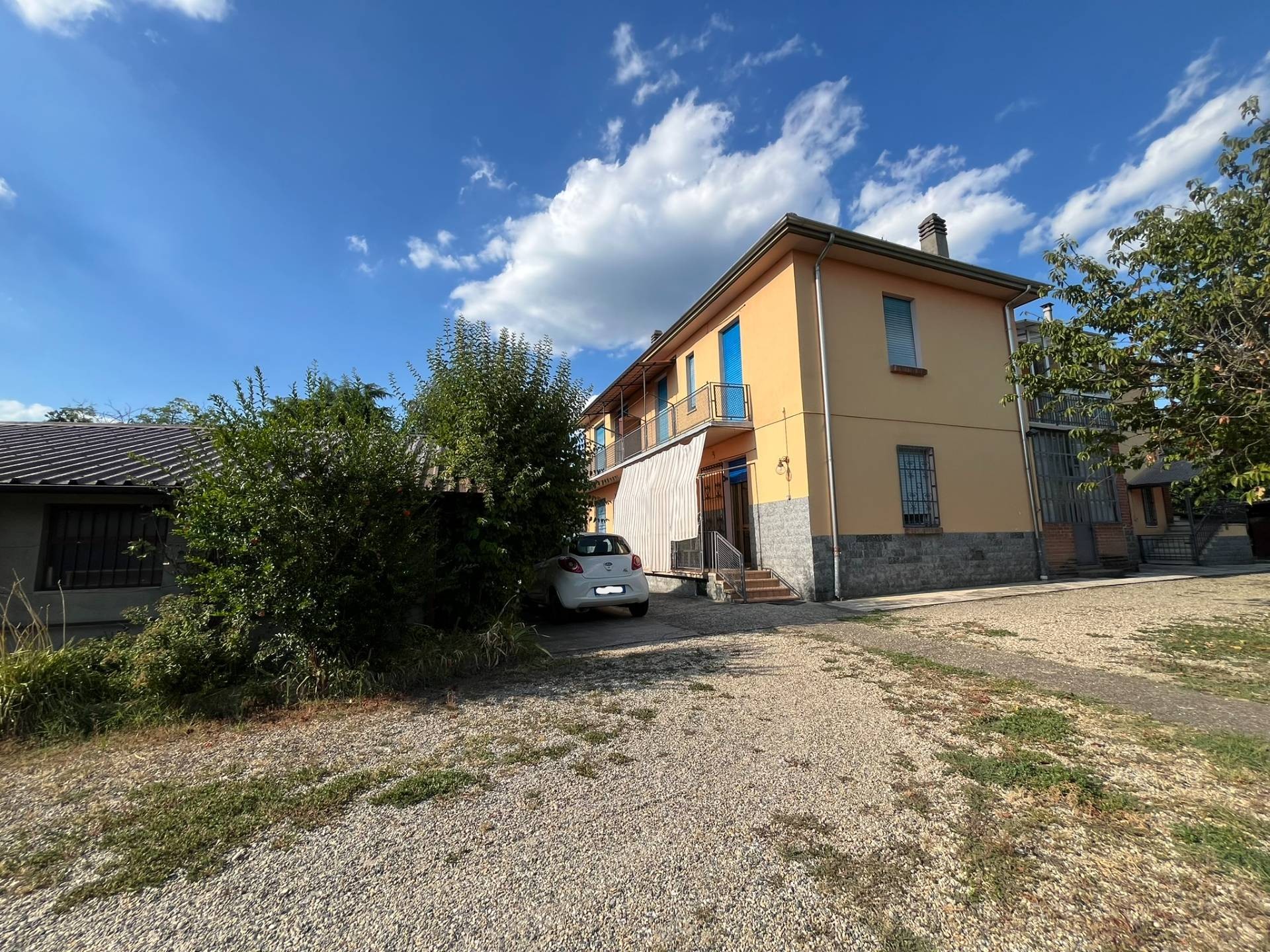 Casa indipendente in vendita a Asti, Caniglie