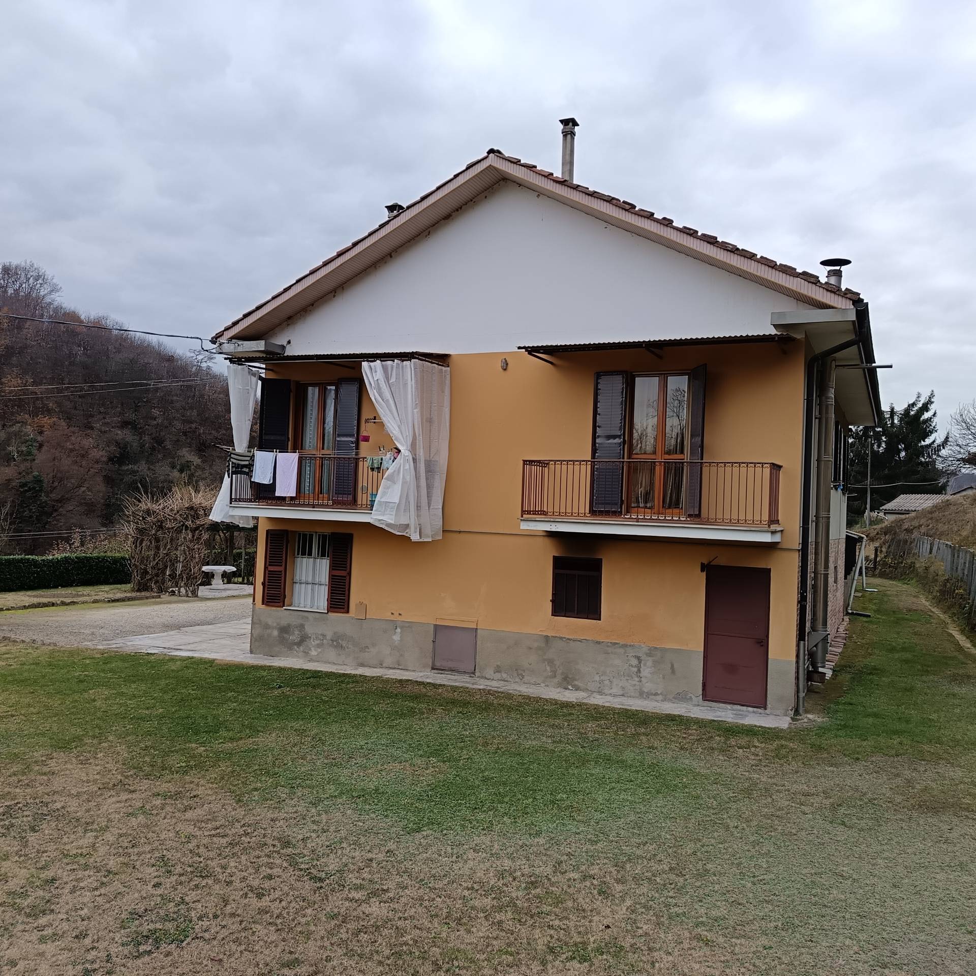 Cascina in vendita a Asti, Sessant