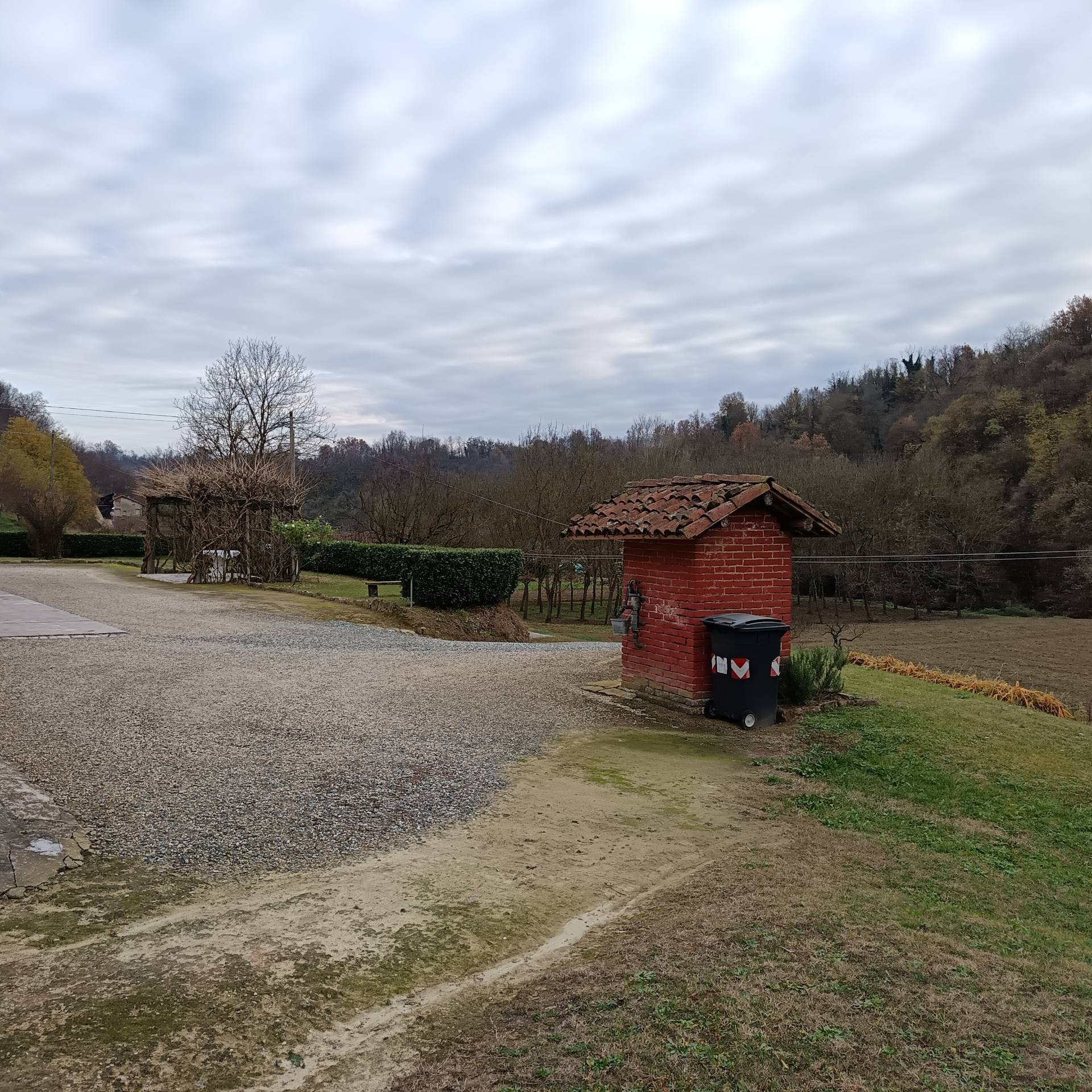Cascina in vendita a Asti, Sessant