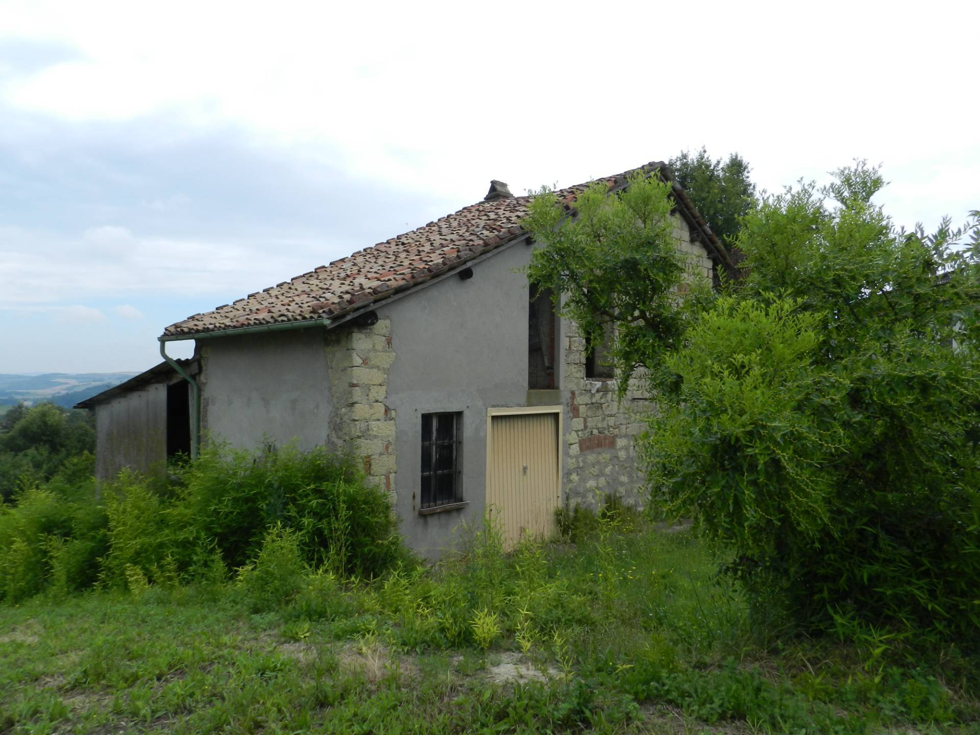 Casa indipendente in vendita a Vignale Monferrato, Campagna