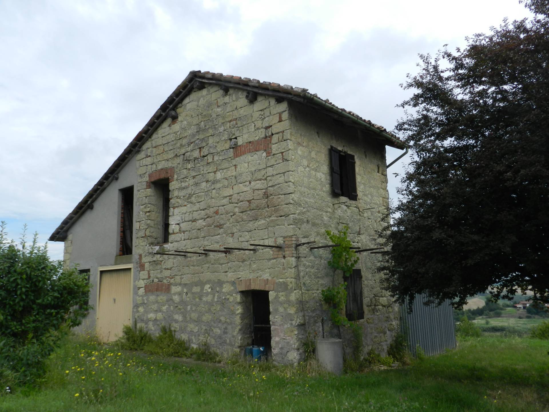 Casa indipendente in vendita a Vignale Monferrato, Campagna