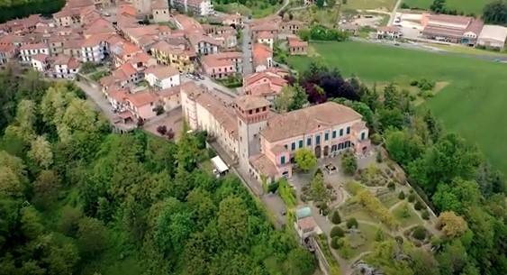 Castello in vendita a Bubbio, Centro Storico