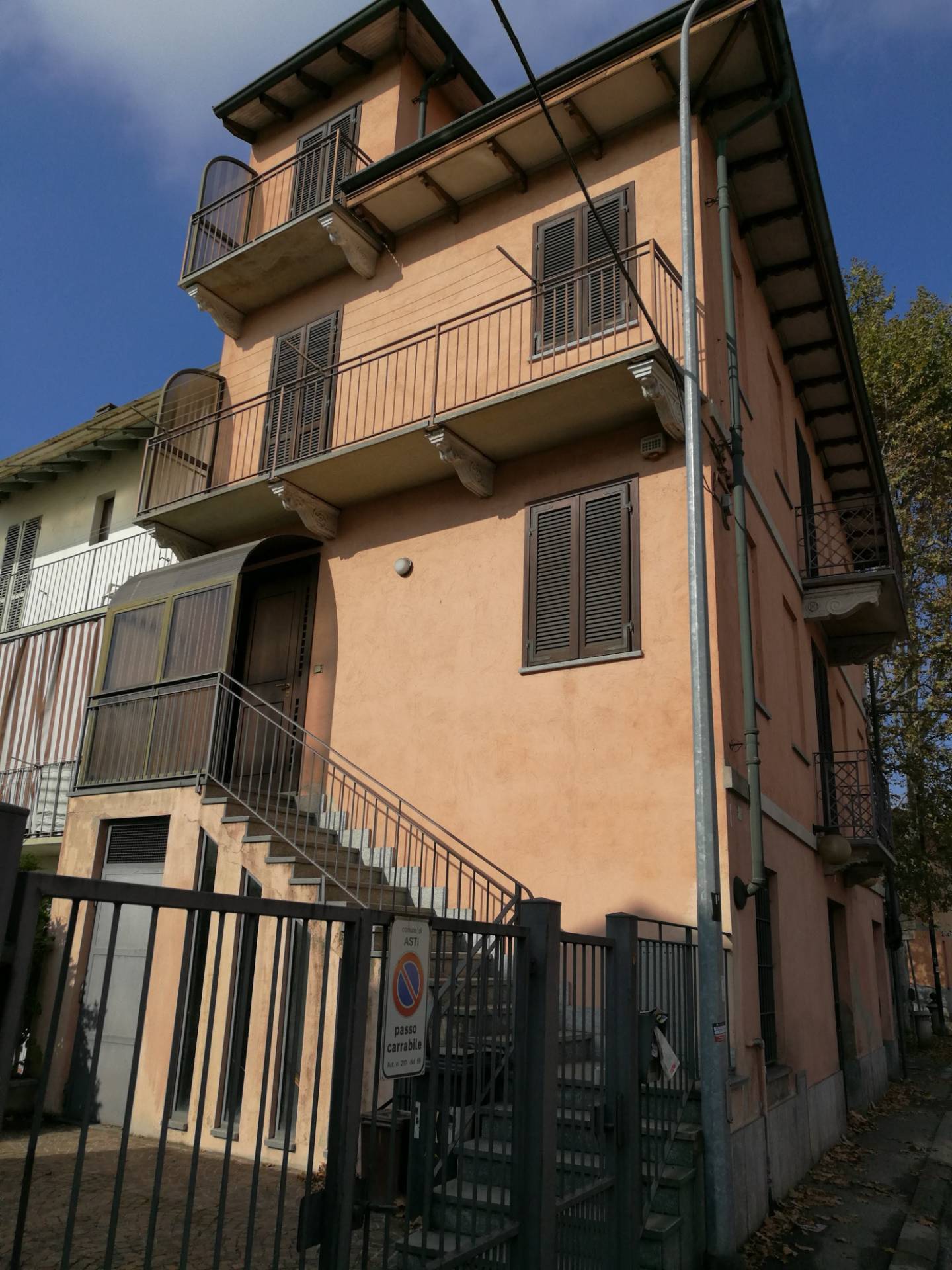 Casa indipendente in vendita a Asti