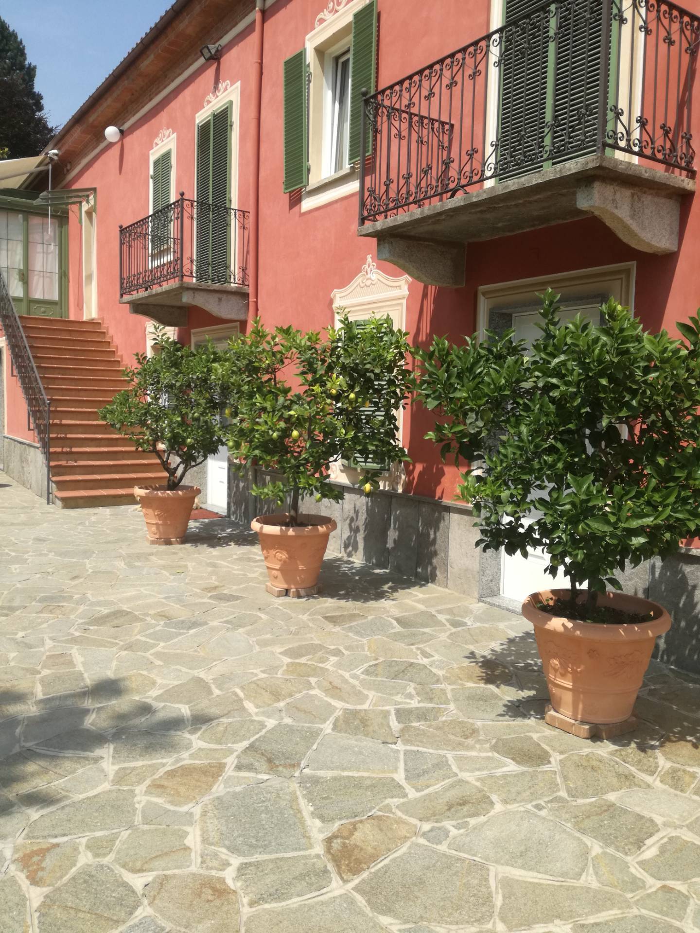 Villa in vendita a Asti, Loc. Vallarone